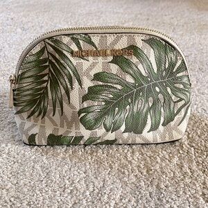 Michael Kors palm cosmetic case